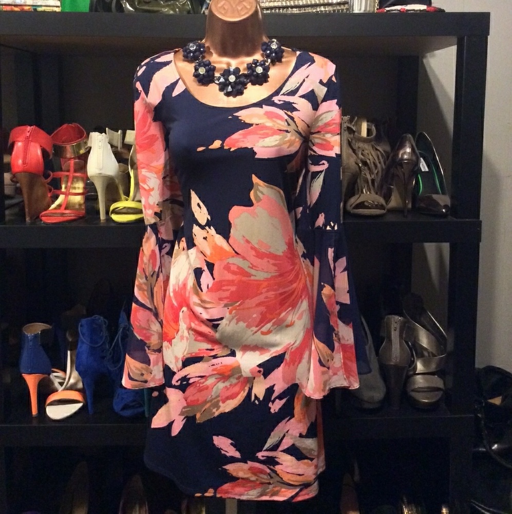 Blue/Coral Bell-sleeve dress
